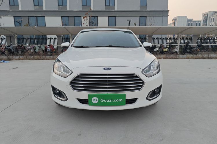 福特 福睿斯 2015款 1.5L 自动时尚型车身外观6001