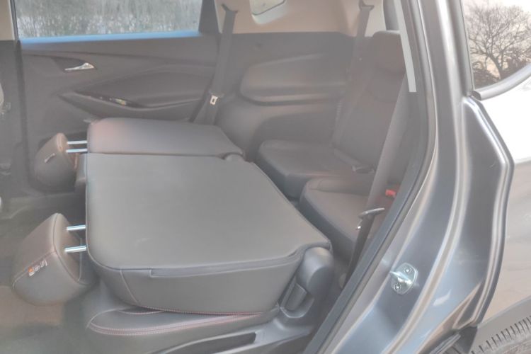 雪佛兰 沃兰多 2020款 轻混 Redline 530T 自动纵享版（5+2款）局部细节9002