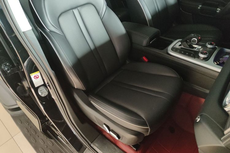 坦克300 2021款 越野版 2.0T 征服者局部细节41