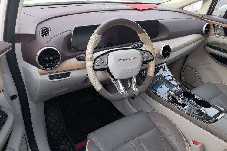 东风风行 风行游艇 2022款 1.5T DCT揽月版中控内饰7001