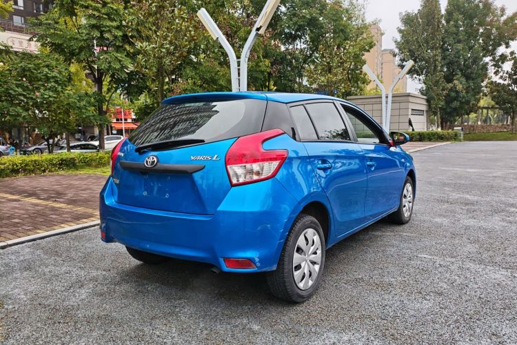 丰田 YARiS L 致炫 2014款 1.3E 自动魅动版车身外观6003