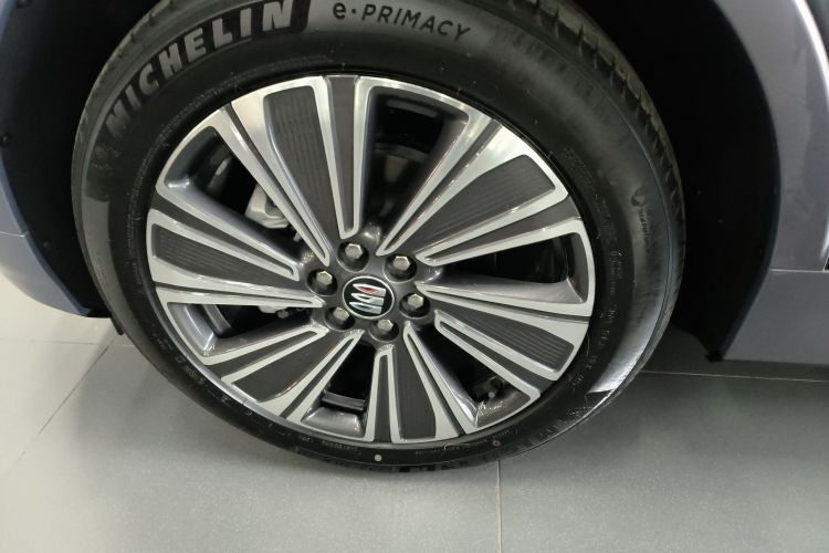 别克E5 2023款 臻享标准续航版车身外观6005