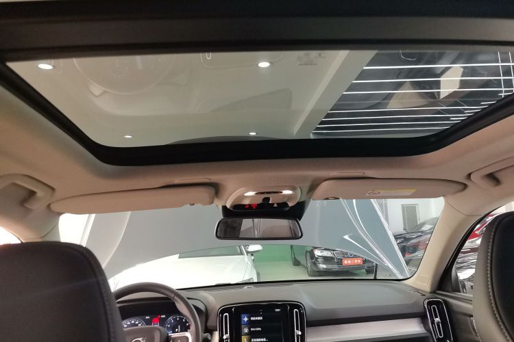 沃尔沃XC40 2020款 T3 智行时尚版局部细节22