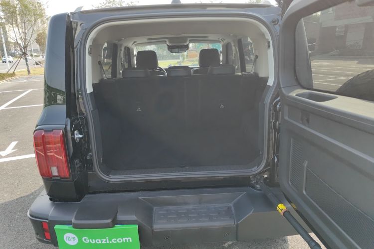 坦克300 2023款 城市版 2.0T 很有型局部细节23