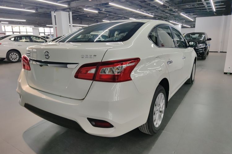 日产 轩逸 2024款 改款二 经典 1.6XL CVT豪华版车身外观6003