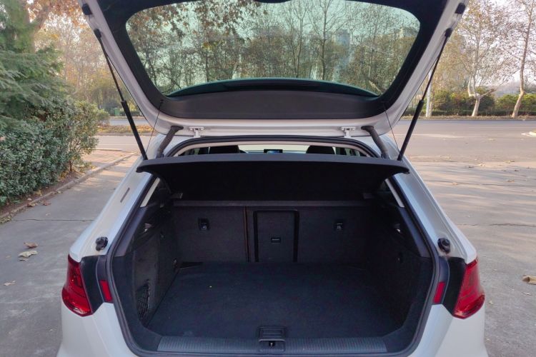 奥迪A3 2016款 Sportback 35 TFSI 风尚型局部细节23