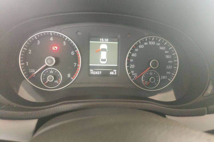 大众 帕萨特 2013款 2.0TSI DSG御尊版中控内饰15