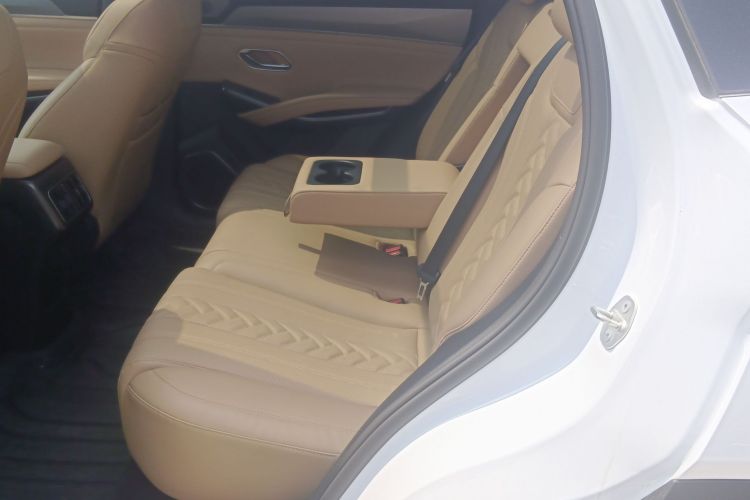 比亚迪 宋L DM-i 2024款 160km 超越型中控内饰7001