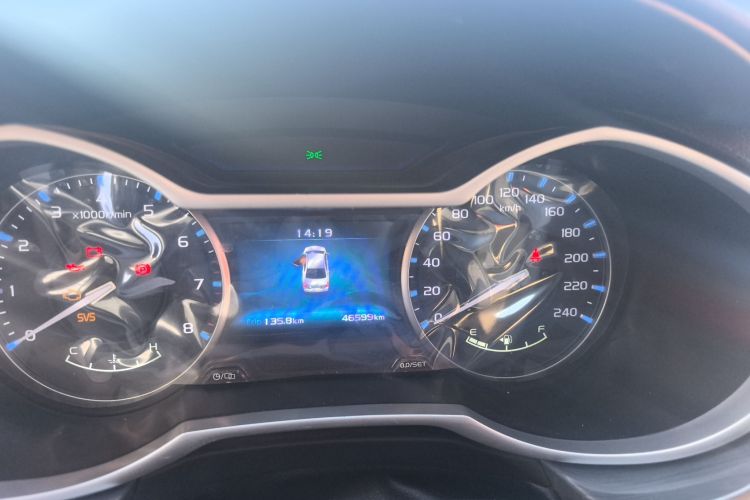 吉利汽车 帝豪 2017款 三厢百万款 1.5L 手动豪华型中控内饰15