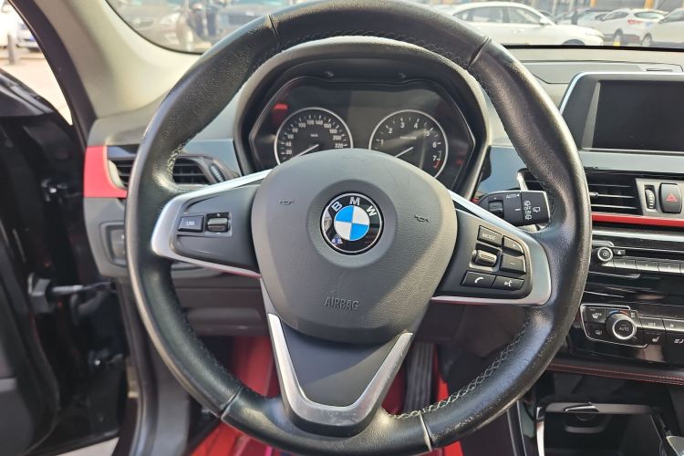 宝马X1 2016款 sDrive20Li 豪华型局部细节13