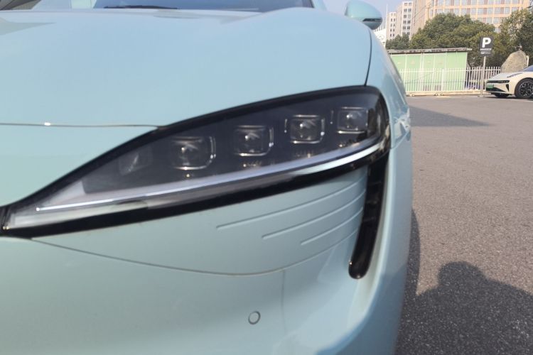 鸿蒙智行 智界S7 2025款 855km Max局部细节36