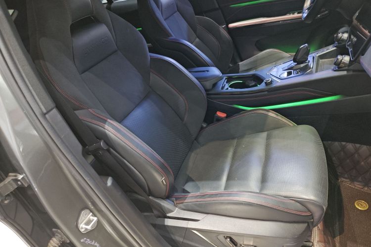 领克05 2022款 2.0TD 四驱劲Halo局部细节41