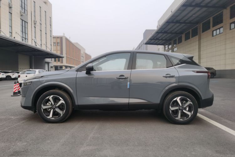 日产 逍客 2023款 1.3T CVT豪华版车身外观6005