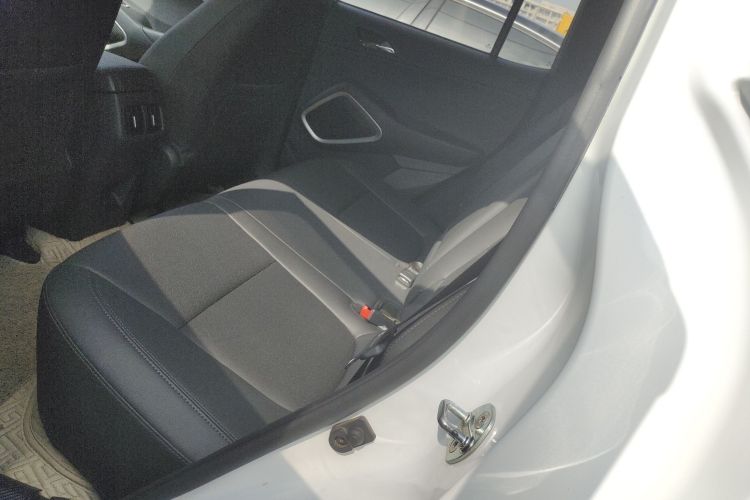 北京现代ix35 2019款 2.0L 自动两驱智勇·畅享版 国V中控内饰7001