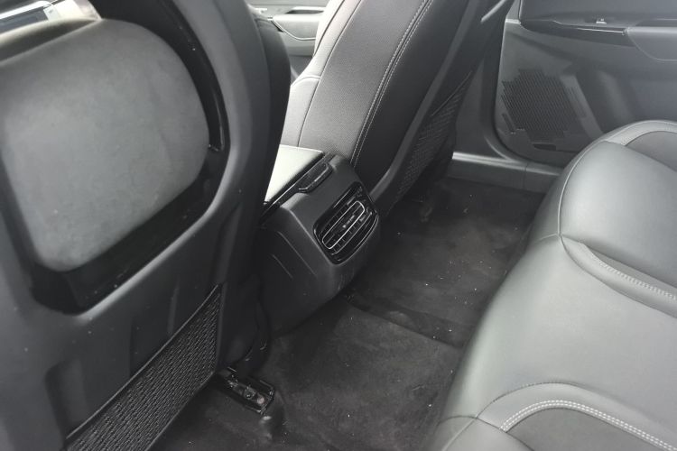 领克03 2021款 1.5TD DCT劲Plus中控内饰7004