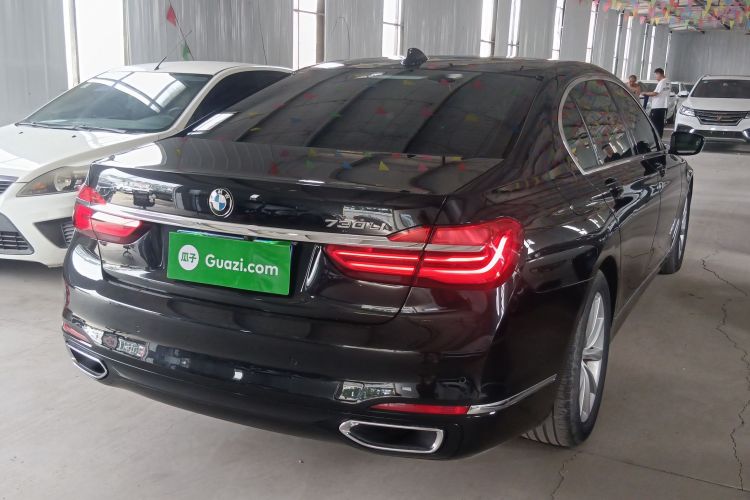 宝马7系 2016款 730Li 领先型车身外观6003