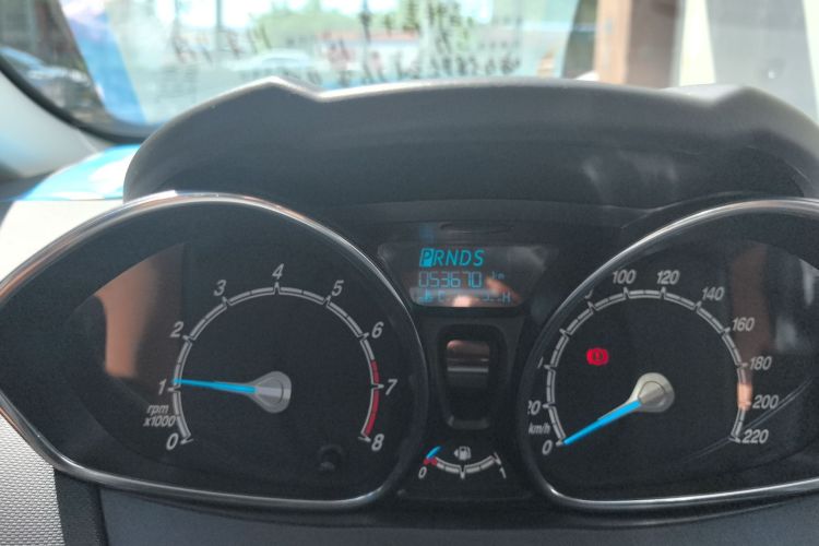 福特 嘉年华 2013款 两厢 1.5L 自动时尚型中控内饰15