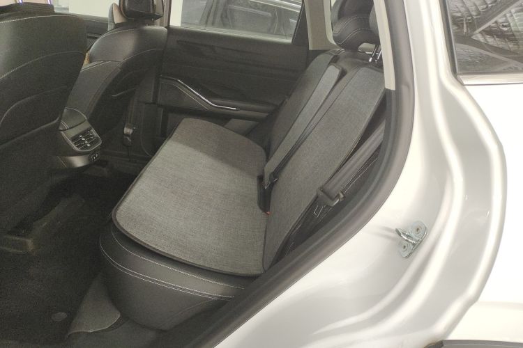 哈弗H6 2022款 第三代 1.5T 自动两驱Max中控内饰7001