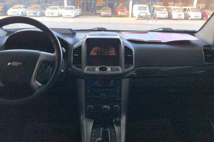 雪佛兰 科帕奇 2015款 2.4L 四驱旗舰版 7座局部细节16