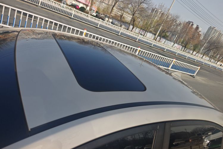 吉利汽车 帝豪 2017款 三厢百万款 1.5L CVT向上版局部细节57