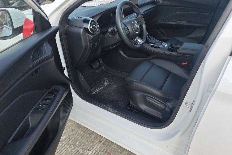 名爵 MG5 2025款 180DVVT 全球豪华版中控内饰7002