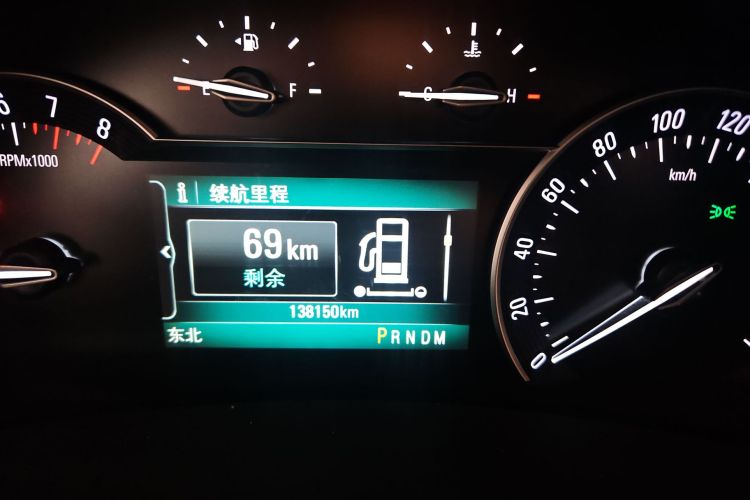 别克GL8 2017款 ES 28T 豪华型 国V中控内饰15