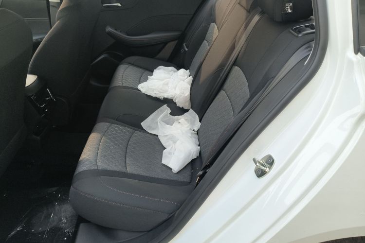 荣威i5 2026款 1.5L 手动舒享版中控内饰7001