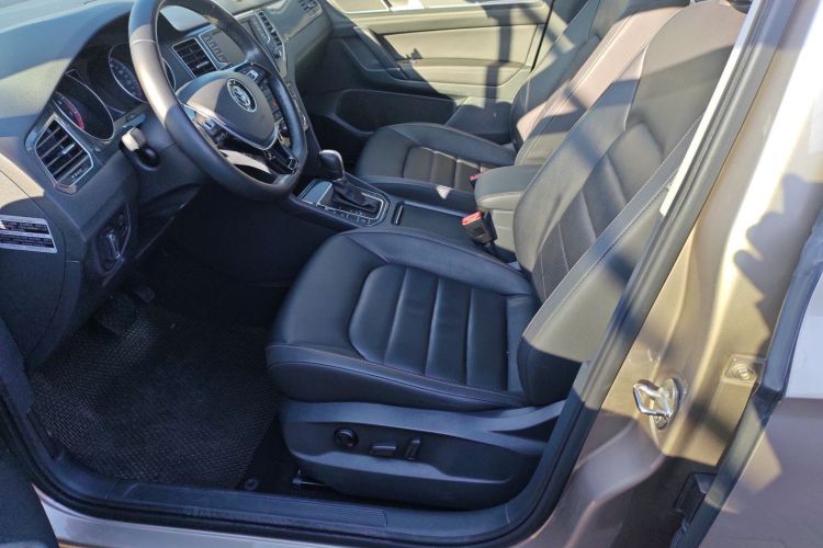 大众 高尔夫·嘉旅 2016款 280TSI 自动豪华型中控内饰7006