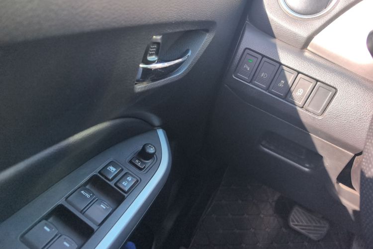 铃木 维特拉 2016款 1.4T 自动两驱豪华型局部细节9001