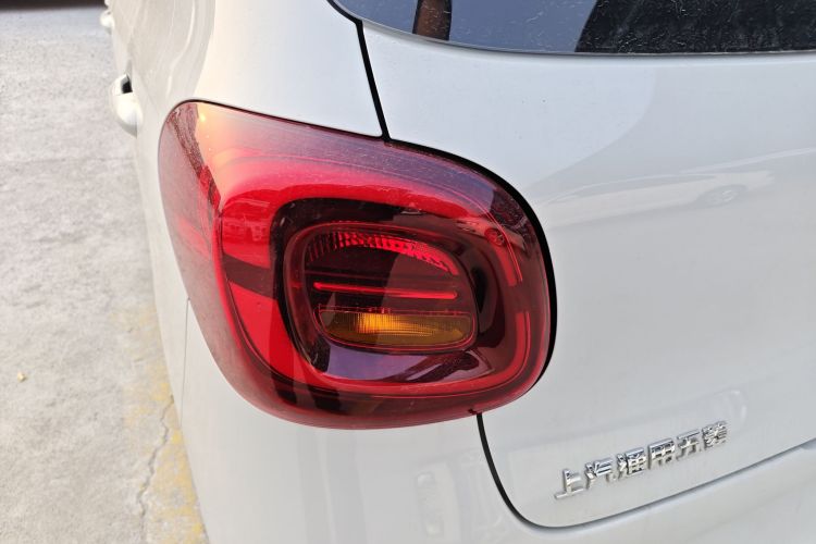 五菱汽车 宏光MINIEV 2025款 四门版 进阶款车身外观6006