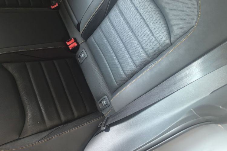 一汽-大众CC 2024款 380TSI 夺目 众享款中控内饰7001