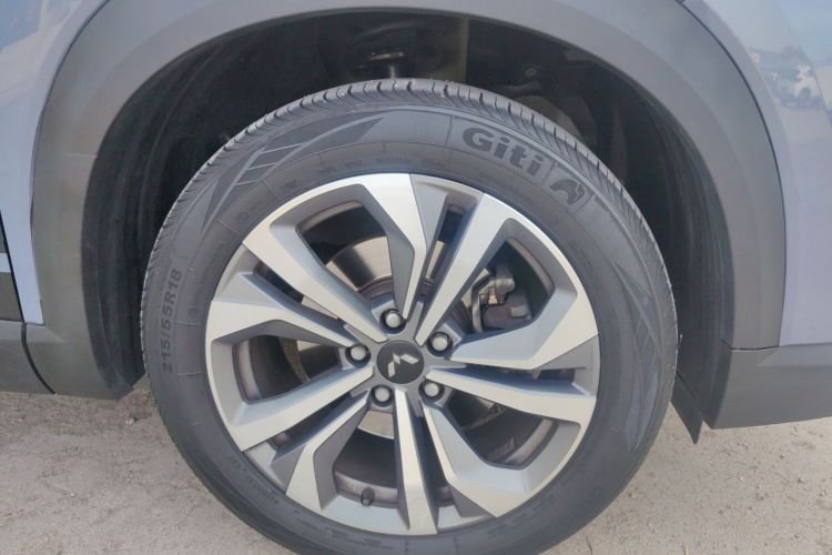 五菱汽车 五菱星辰 2021款 1.5T CVT星曜版车身外观6011