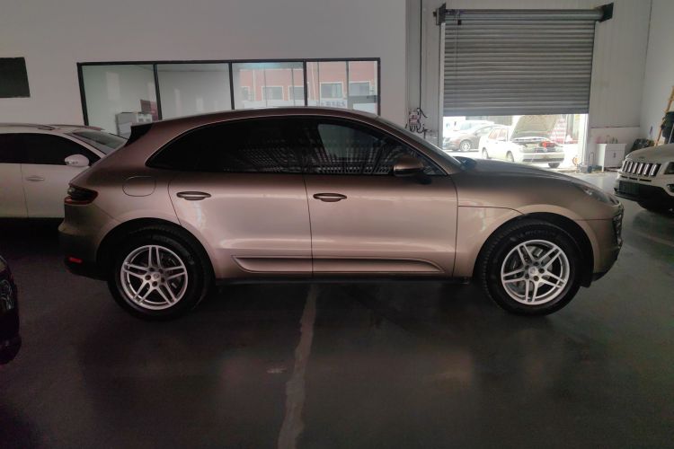保时捷 2017款  Macan 2.0T车身外观6002