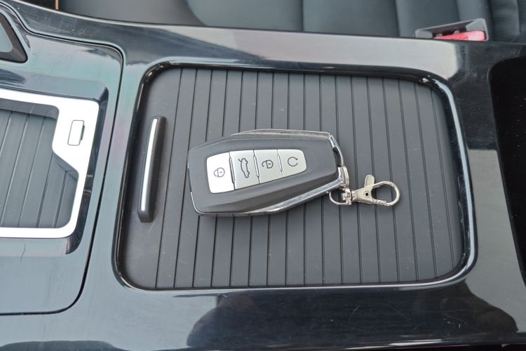 吉利汽车 帝豪GL 2020款 1.4T CVT尊贵型中控内饰7001