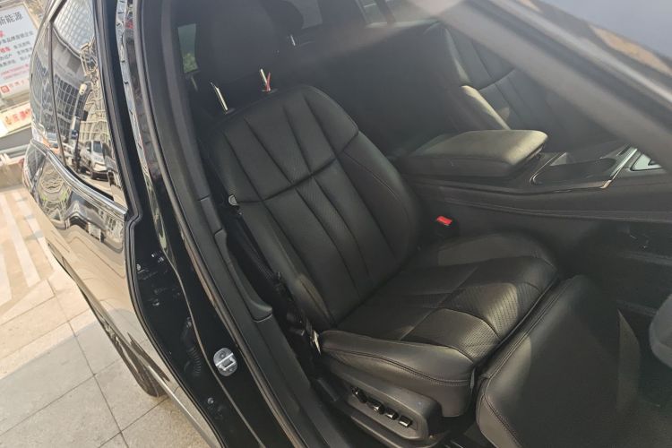 蔚来ES8 2020款 580KM 六座版局部细节41