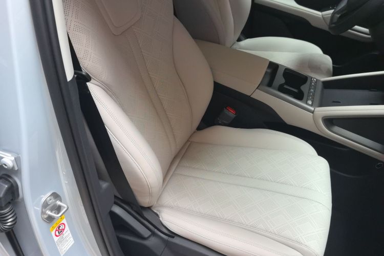 比亚迪 元UP 2025款 301KM 领航型局部细节41