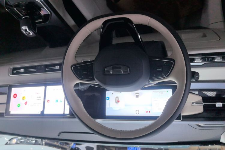 吉利汽车 吉利icon 2023款 1.5TD 巧克力醇巧版中控内饰7002