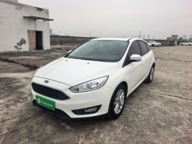 福特 福克斯 2018款 两厢经典 1.6L 自动风尚型智行版