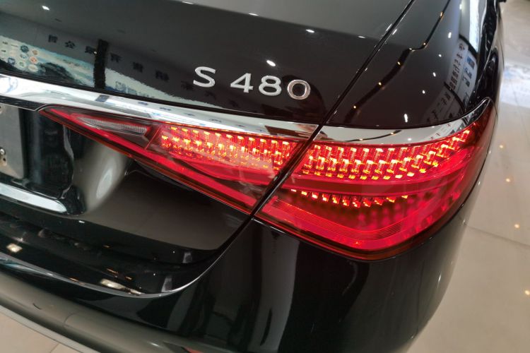 奔驰 迈巴赫S级 2022款 S 480 4MATIC 智臻特别版车身外观6007