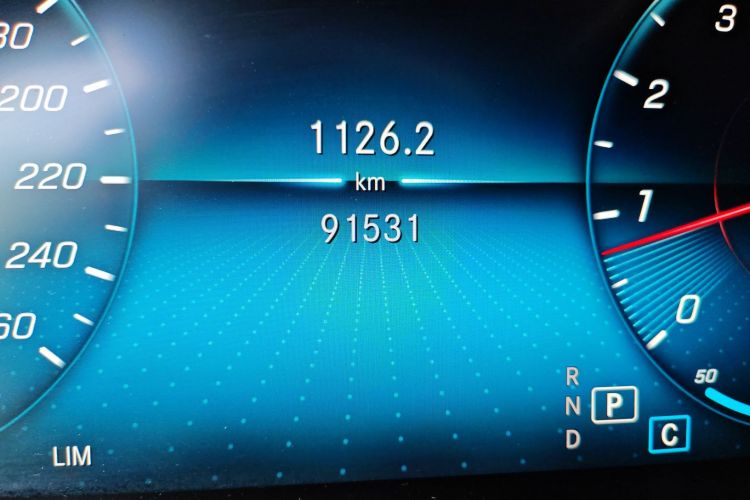 奔驰GLC 2020款 改款 GLC 260 L 4MATIC 动感型中控内饰15