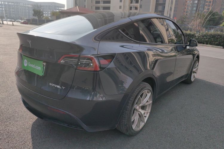 特斯拉 Model Y 2024款 长续航全轮驱动版车身外观6002