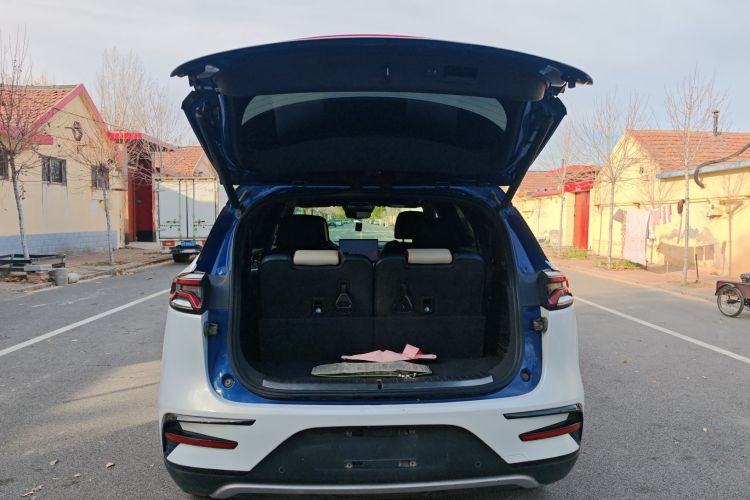 比亚迪 唐新能源 2022款 EV 635KM 四驱旗舰型局部细节23