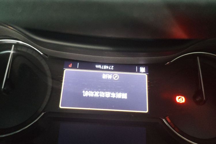 凯迪拉克CT5 2022款 28T 豪华型（标准版）中控内饰15