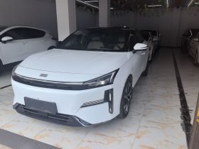 吉利银河 银河L6 2023款 125km 星舰