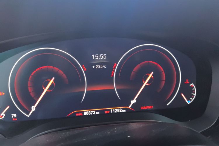 宝马6系GT 2019款 630i M运动套装中控内饰15