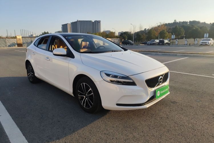 沃尔沃V40 2017款 T3 智逸版车身外观6003