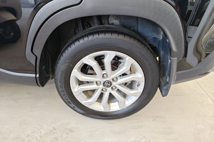 丰田 锋兰达 2023款 2.0L CVT领先版车身外观6007