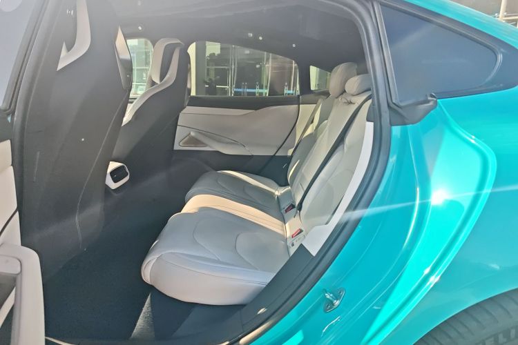 小米汽车 小米SU7 2024款 四驱超长续航高阶智驾Max版中控内饰7004