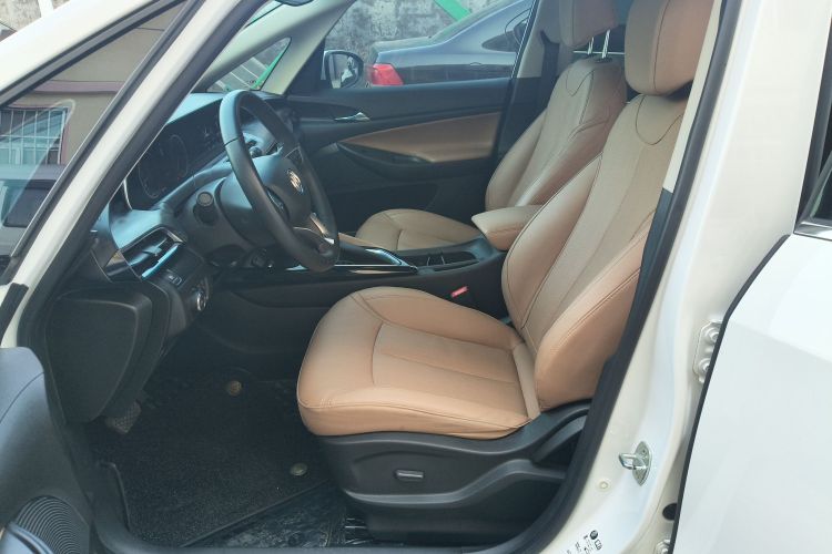 别克GL6 2021款 323T 轻混动互联豪华型局部细节19