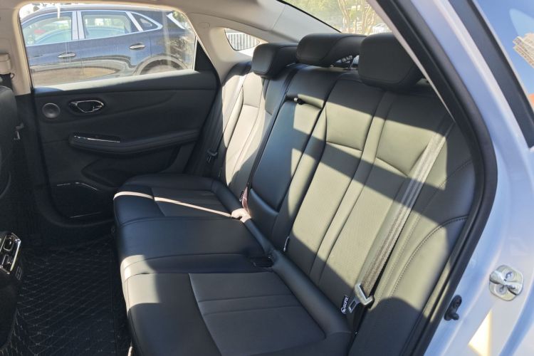 埃安 AION S MAX 2024款 80 星瀚版 三元锂车身外观6009